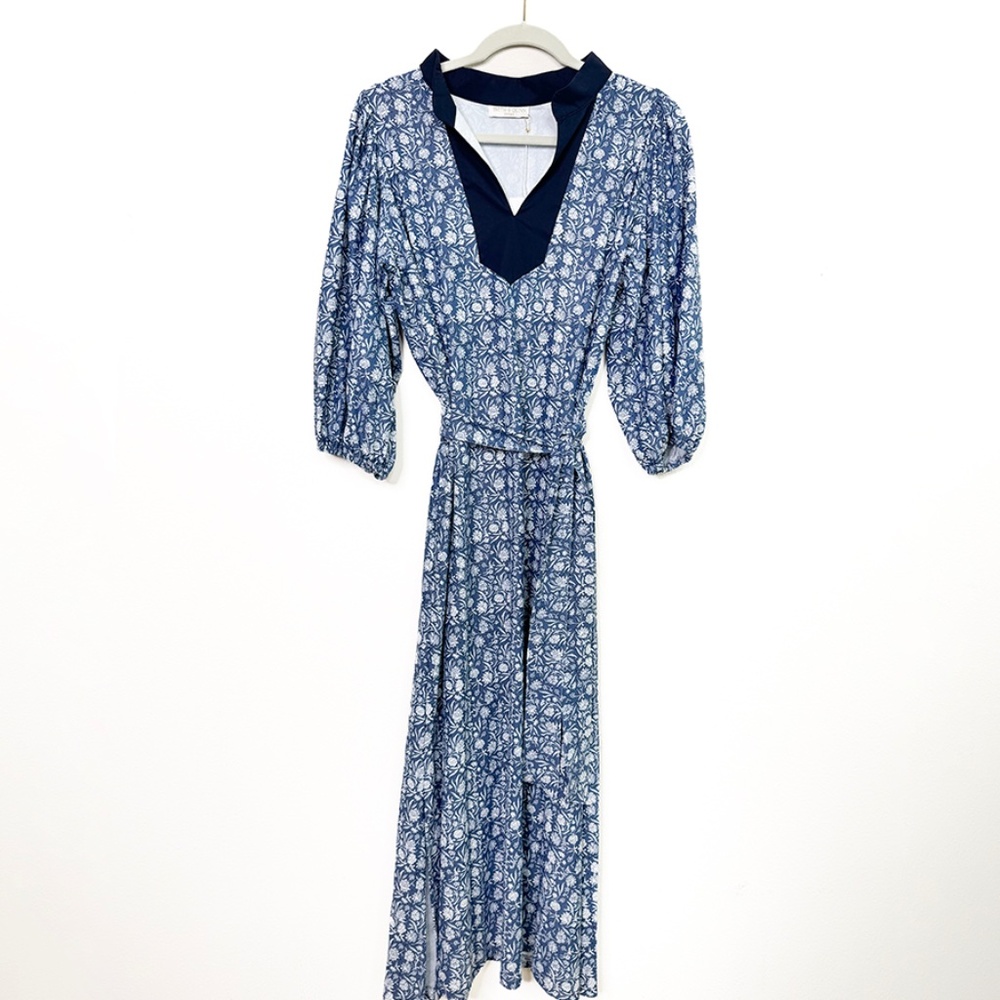 NWT Smith & Quinn Blue Floral Maxi Dress - L 💙